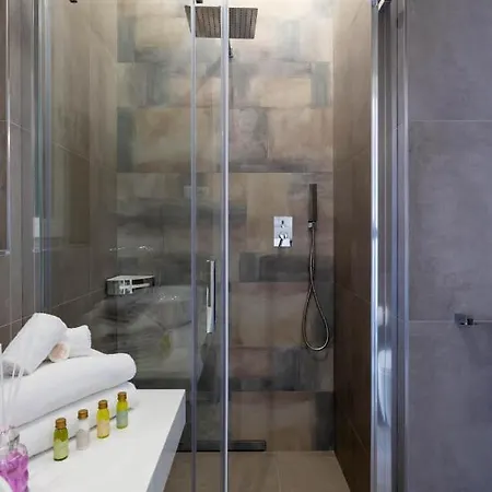 Marea Charme Rooms-3
